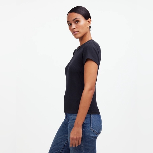 NWT Madewell Black Ribbed Crewneck Tee with Short Sleeves, Slim Fit, Size Medium - Picture 3 of 12